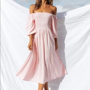 Petal & Pup spring collection dress that’s never been worn!